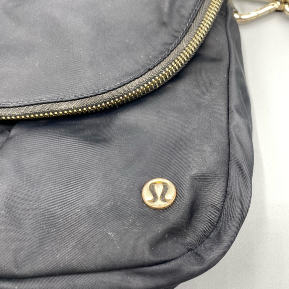 lululemon athletica Black Crossbody Bag with Gold Details - Picture 2 of 6